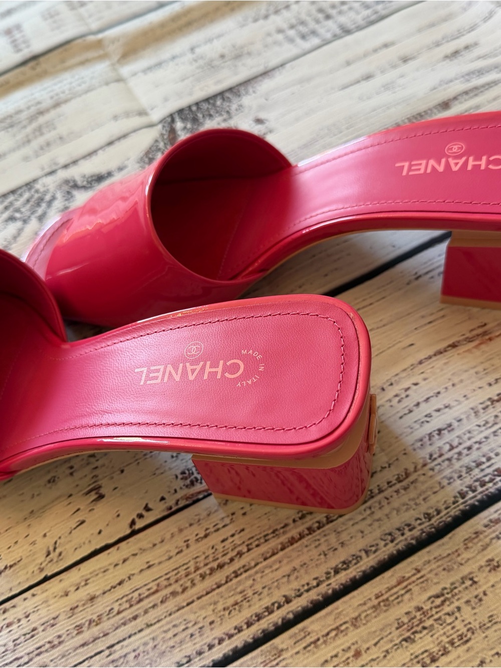 CHANEL Hot Pink Patent Leather Slide Mules - Picture 3 of 5